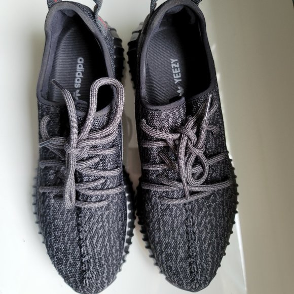 YEEZY Boost - Picture 5 of 17